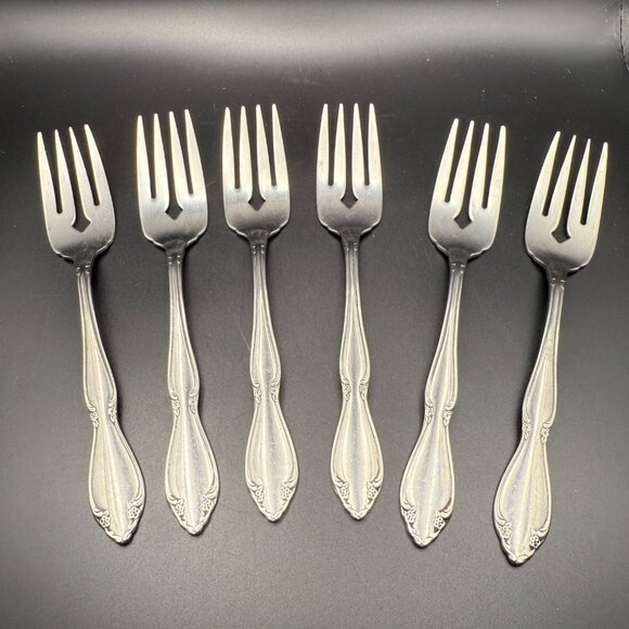 Set Of 6 Oneida Stainless Steel Berkeley Pattern Salad Forks 6.25" Floral Design - Picture 1 of 5